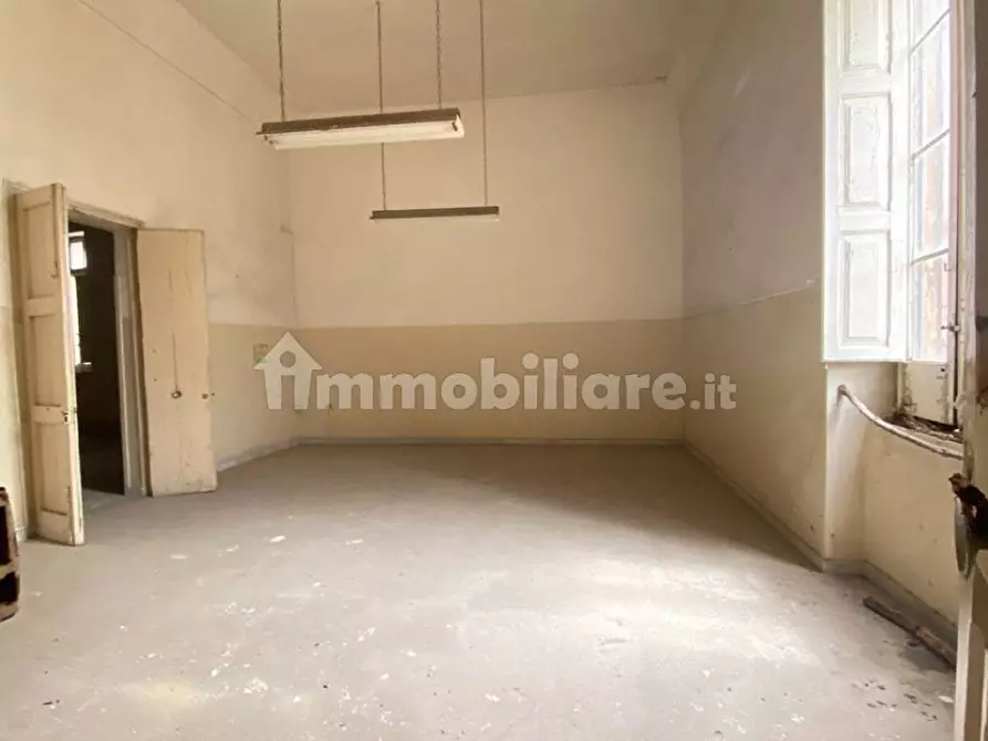 Immagine 26 di Palazzo in vendita  a Trepuzzi