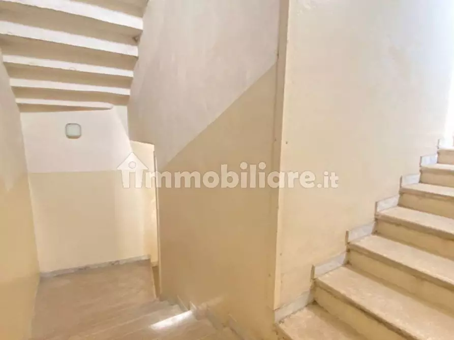 Immagine 18 di Palazzo in vendita  a Trepuzzi