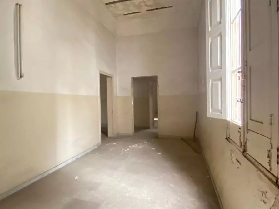 Immagine 31 di Palazzo in vendita  a Trepuzzi