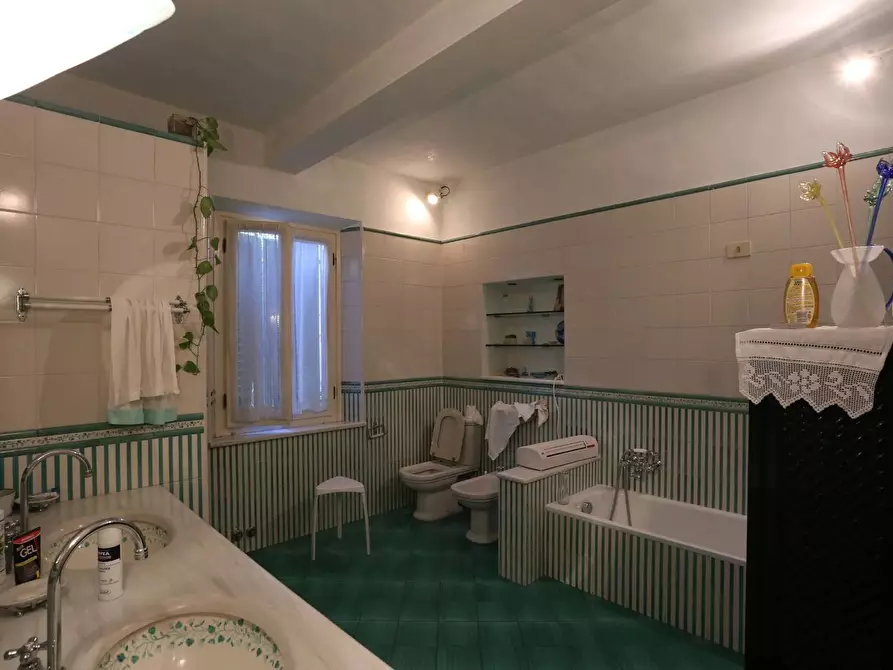 Immagine 13 di Villa in vendita  a Buti