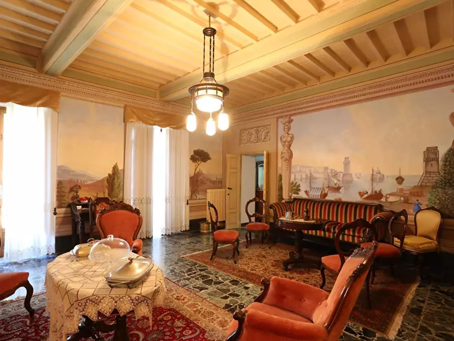 Immagine 5 di Villa in vendita  a Buti