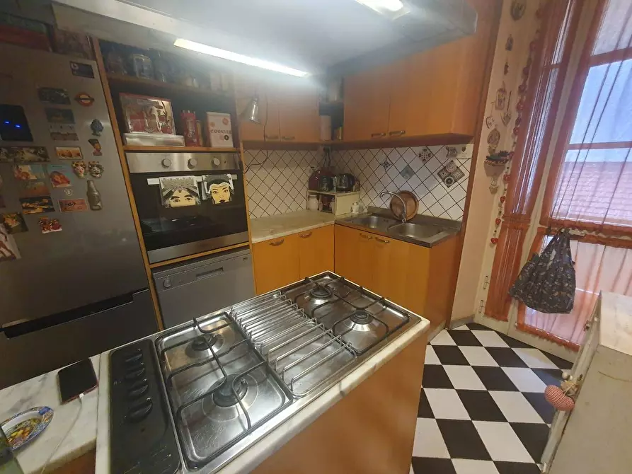 Immagine 5 di Appartamento in vendita  a Camaiore