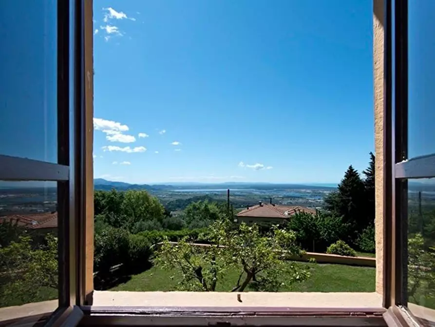 Immagine 20 di Villa in vendita  a Massarosa