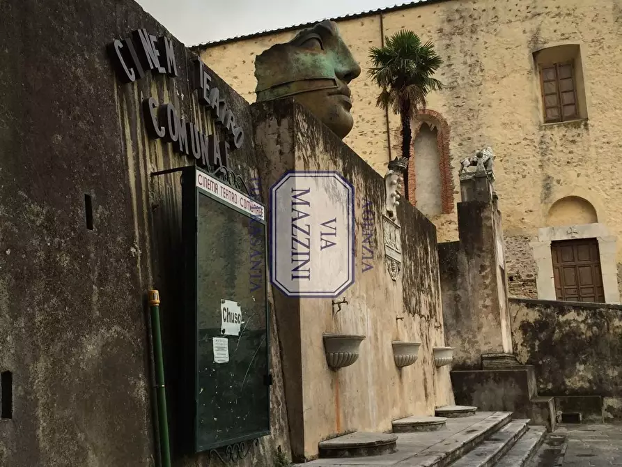 Immagine 24 di Appartamento in vendita  a Pietrasanta