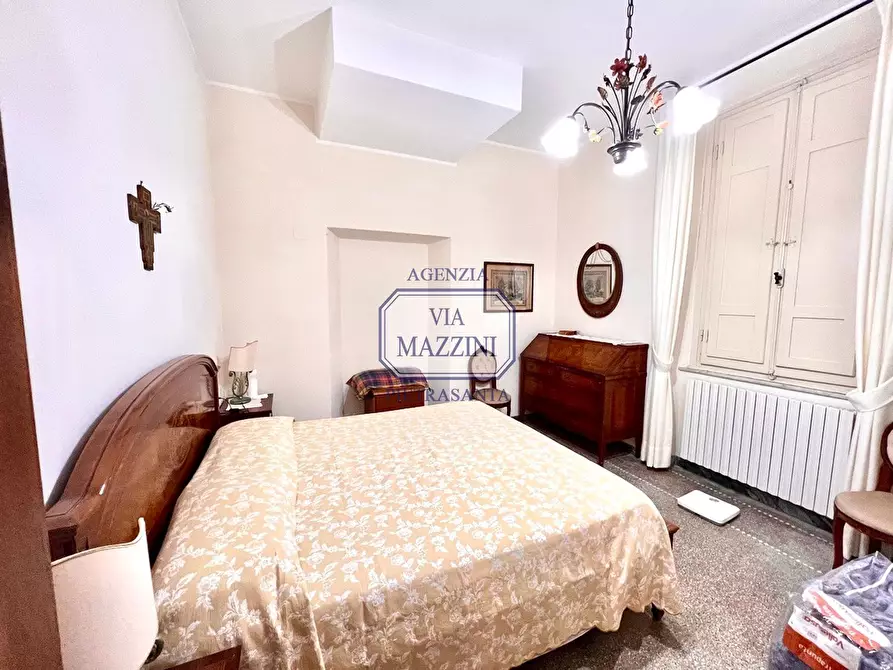 Immagine 17 di Villa in vendita  a Pietrasanta