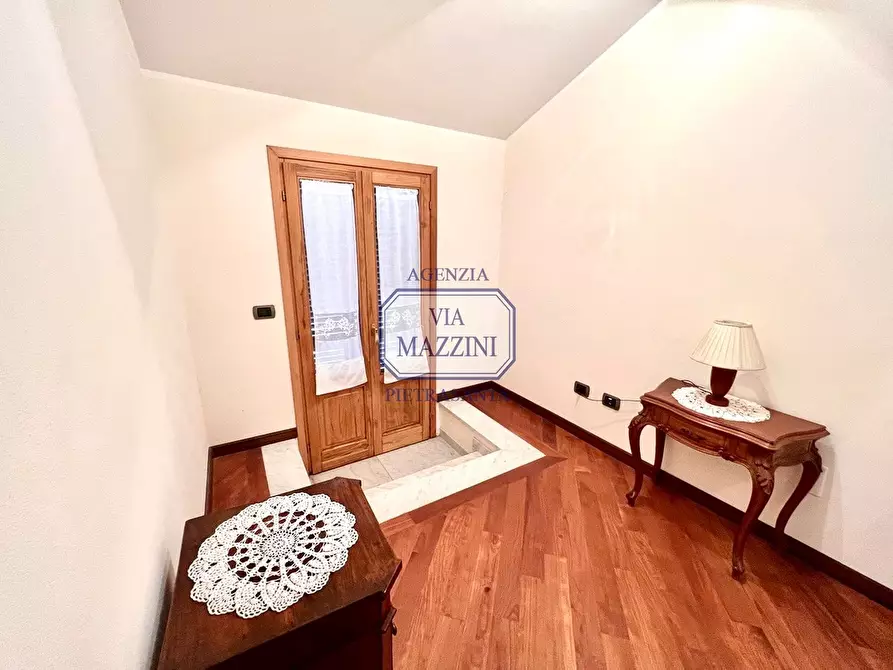 Immagine 20 di Villa in vendita  a Pietrasanta