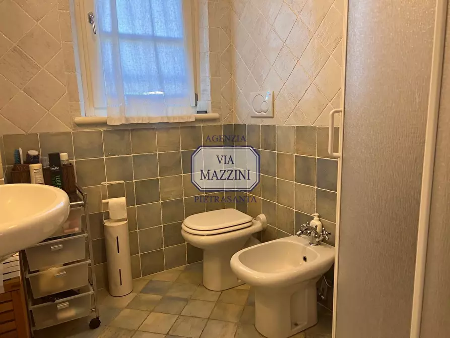 Immagine 18 di Villetta a schiera in vendita  a Pietrasanta