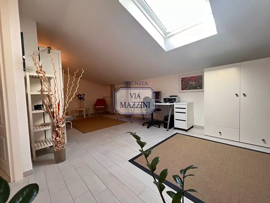 Immagine 26 di Villetta a schiera in vendita  a Pietrasanta