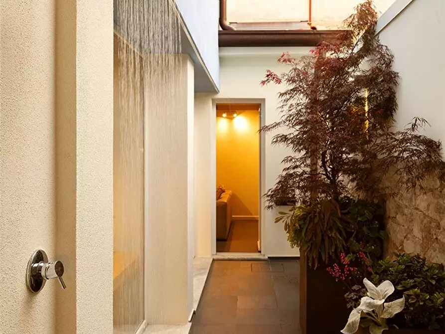 Immagine 12 di Appartamento in vendita  a Pietrasanta