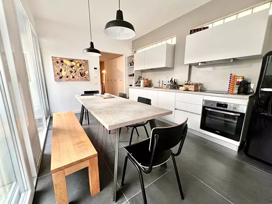 Immagine 4 di Appartamento in vendita  a Pietrasanta