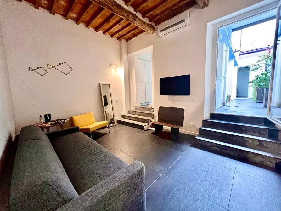 Immagine 9 di Appartamento in vendita  a Pietrasanta