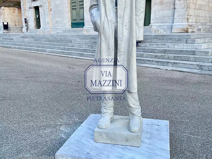 Immagine 18 di Casa semindipendente in vendita  a Pietrasanta