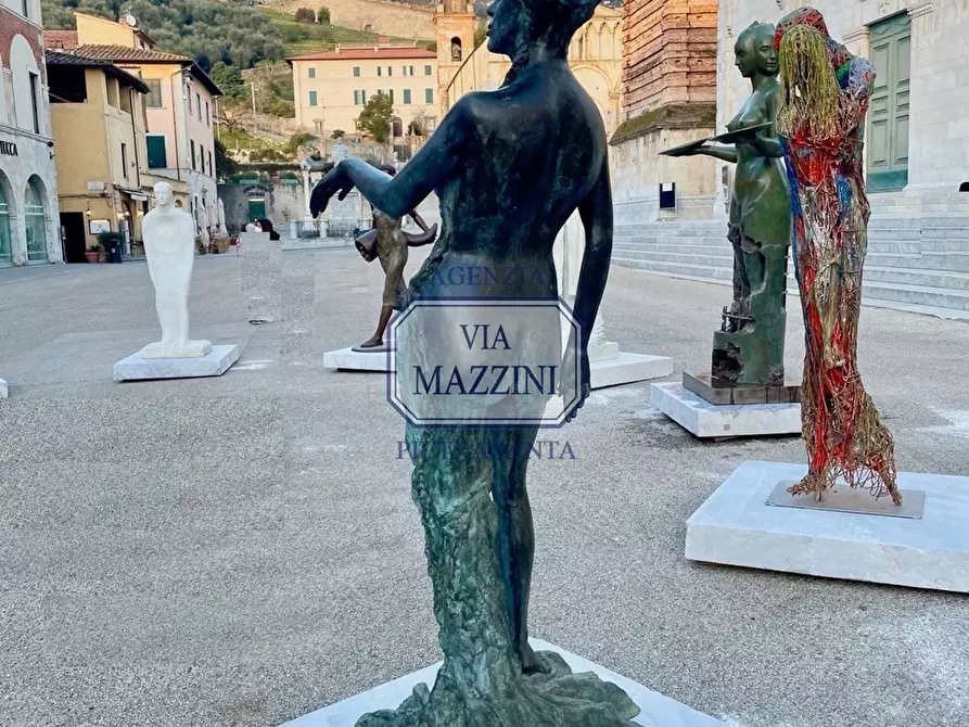 Immagine 16 di Casa semindipendente in vendita  a Pietrasanta