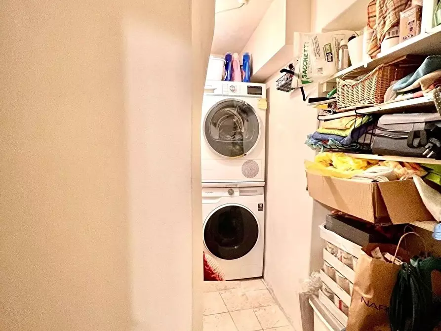 Immagine 19 di Villetta a schiera in vendita  a Pietrasanta