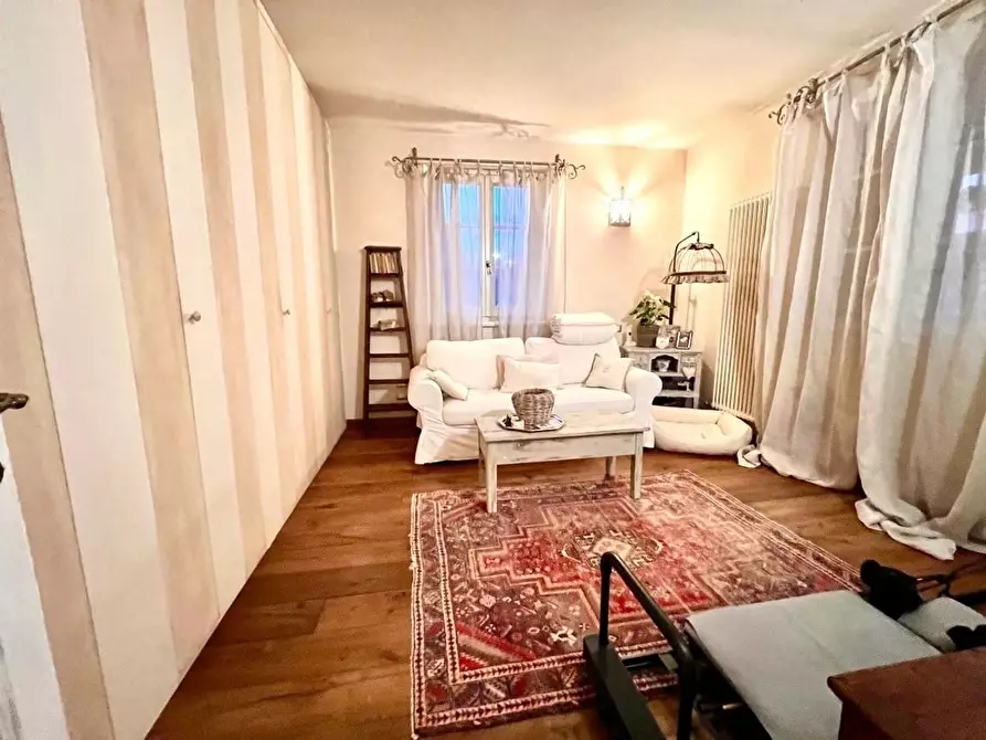 Immagine 5 di Villetta a schiera in vendita  a Pietrasanta