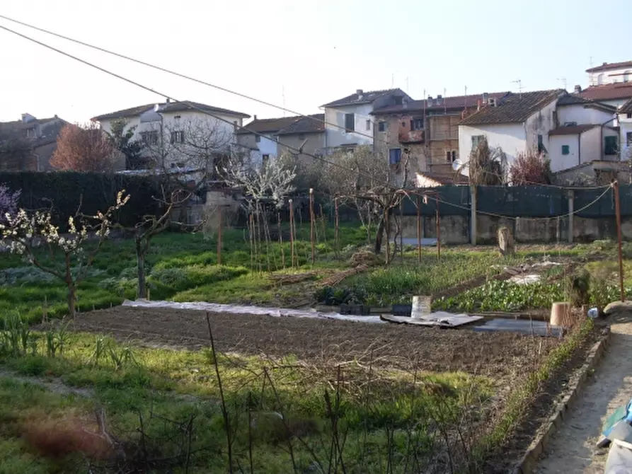 Immagine 2 di Terreno residenziale in vendita  a San Miniato