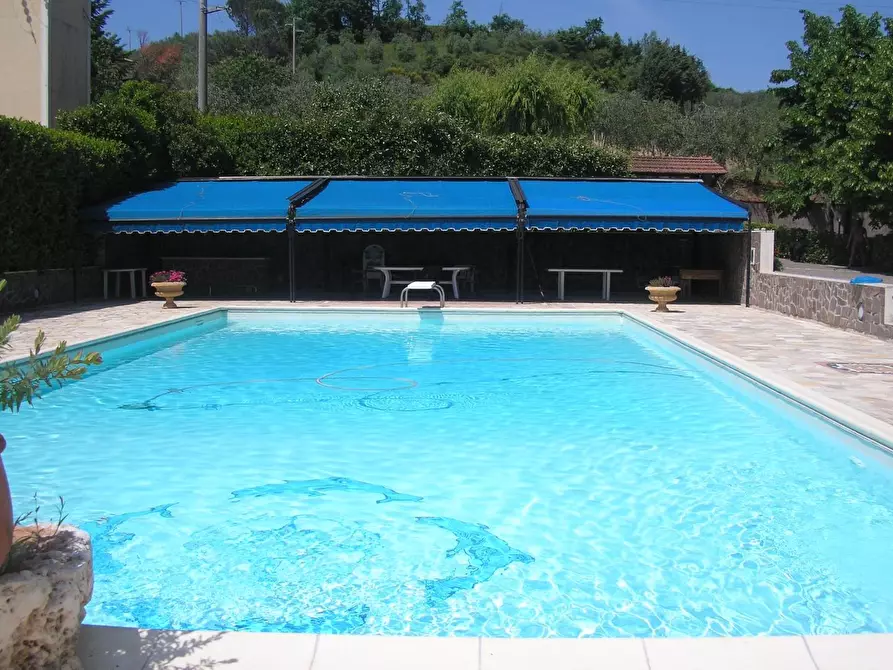 Immagine 8 di Villa in vendita  a Fauglia