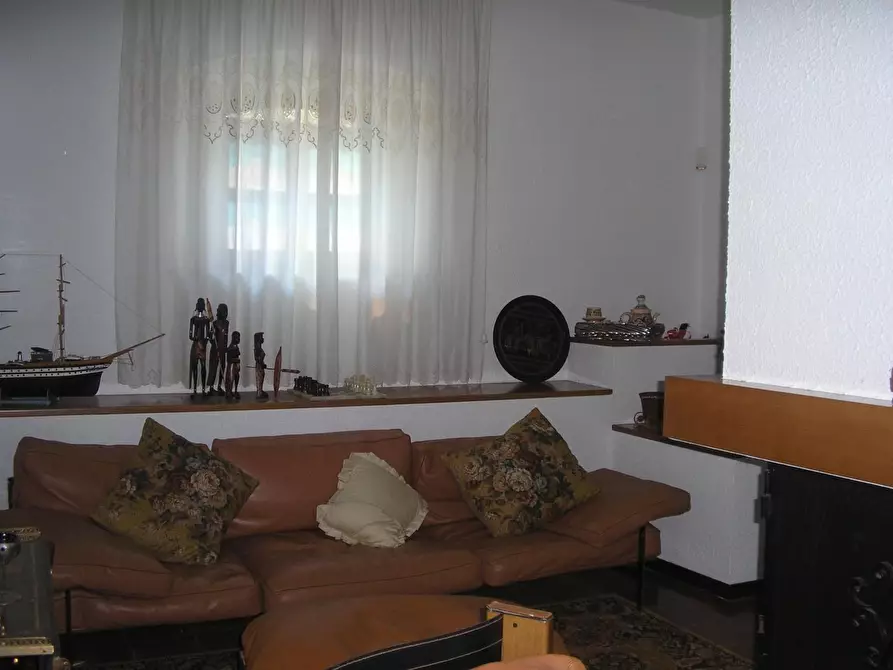 Immagine 32 di Villa in vendita  a Fauglia