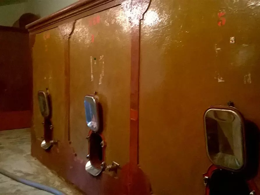 Immagine 18 di Azienda agricola in vendita  a Cerreto Guidi