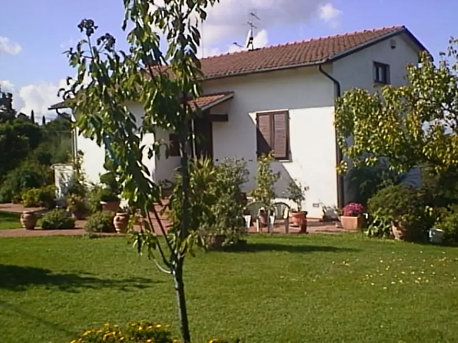 Immagine 4 di Villa in vendita  a San Miniato