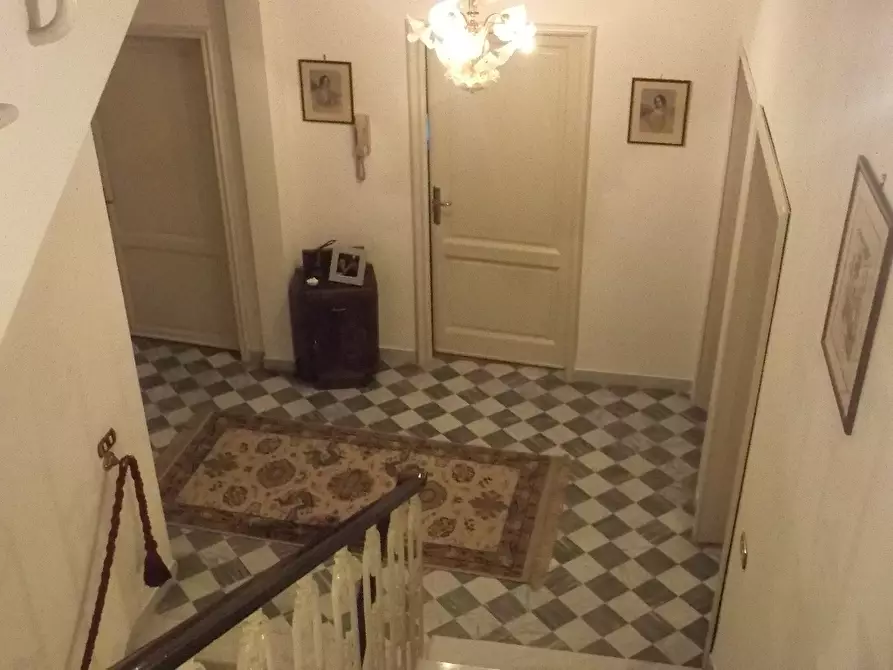 Immagine 9 di Villa in vendita  a San Miniato