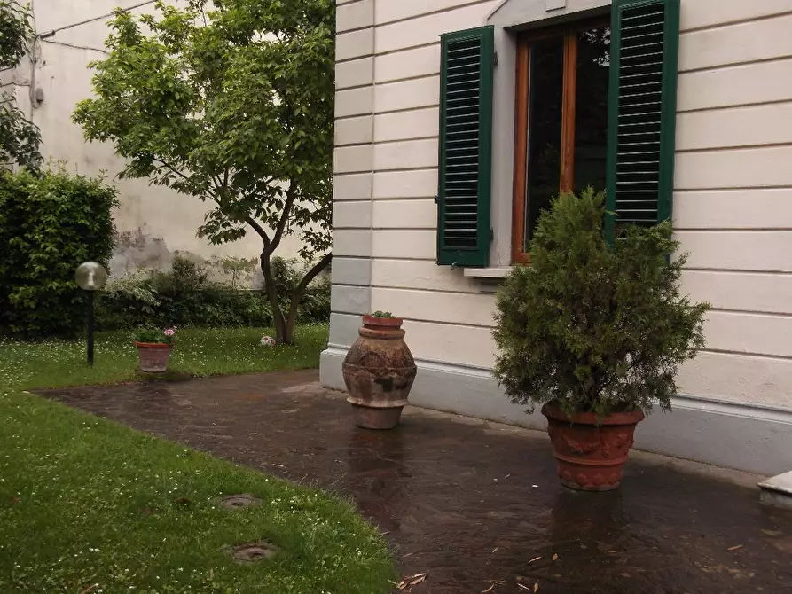 Immagine 17 di Villa in vendita  a San Miniato