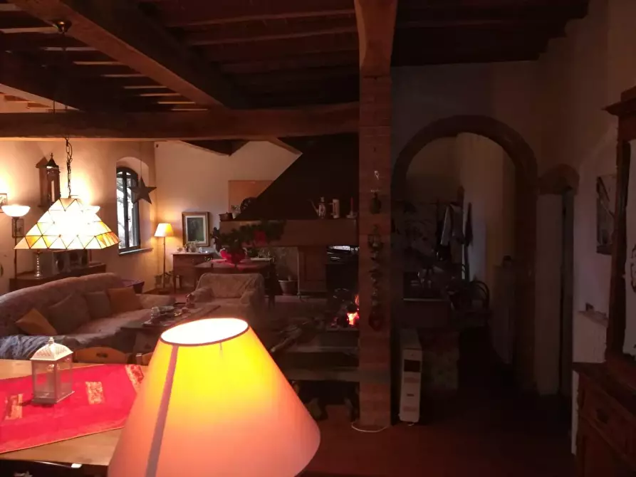Immagine 11 di Villa in vendita  a San Miniato