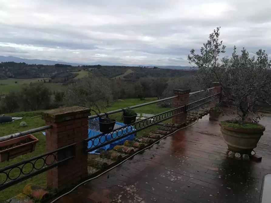 Immagine 9 di Villa in vendita  a San Miniato