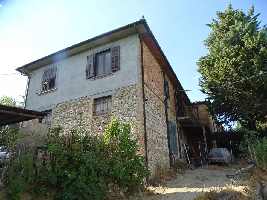 Immagine 1 di Porzione di casa in vendita  a Montaione