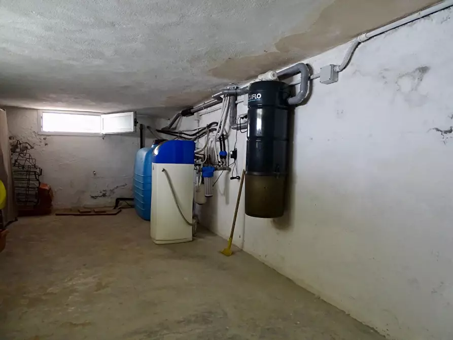 Immagine 41 di Villa in vendita  a San Miniato