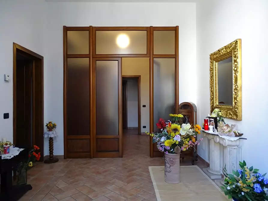 Immagine 3 di Villa in vendita  a San Miniato