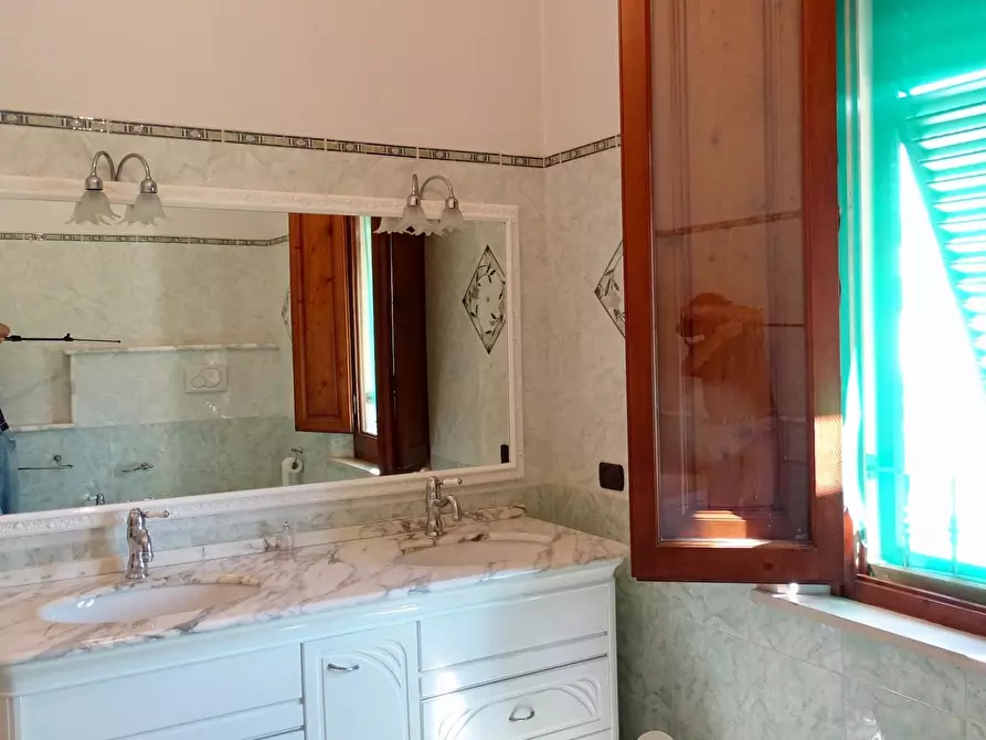 Immagine 32 di Villa in vendita  a San Miniato