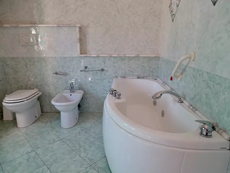 Immagine 31 di Villa in vendita  a San Miniato