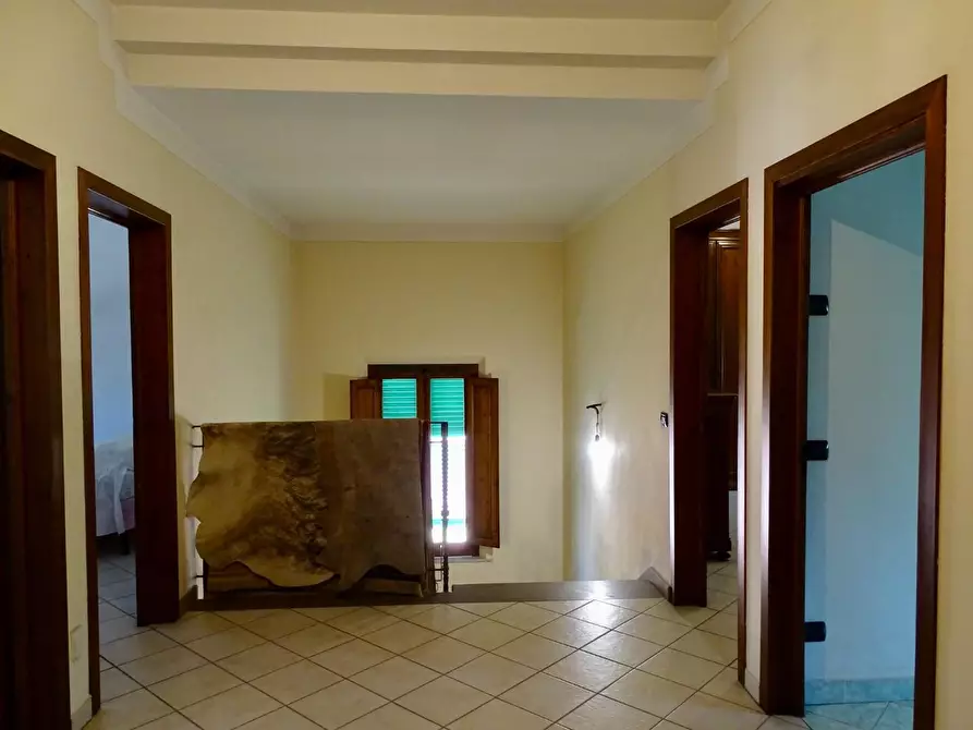 Immagine 18 di Villa in vendita  a San Miniato