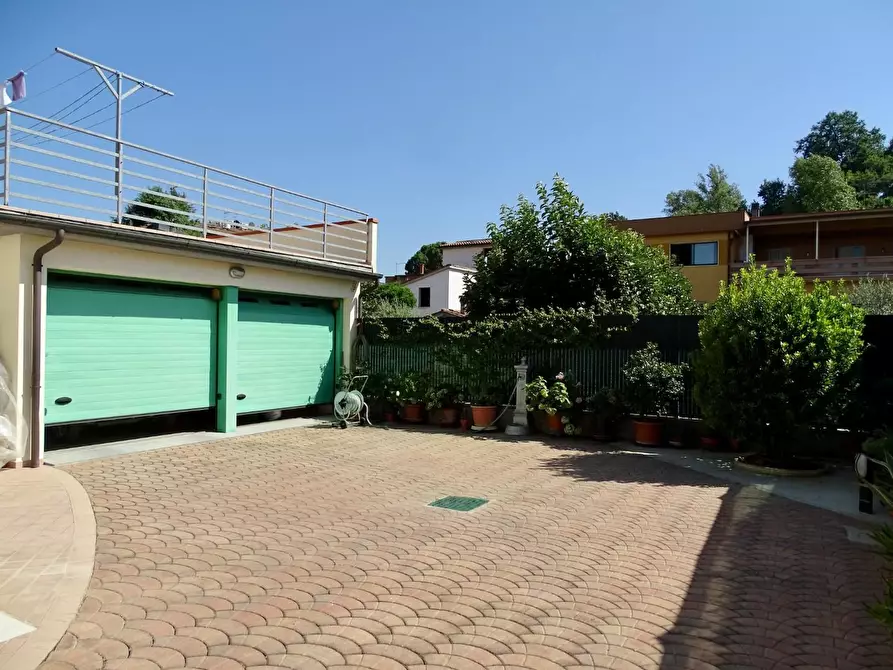 Immagine 44 di Villa in vendita  a San Miniato