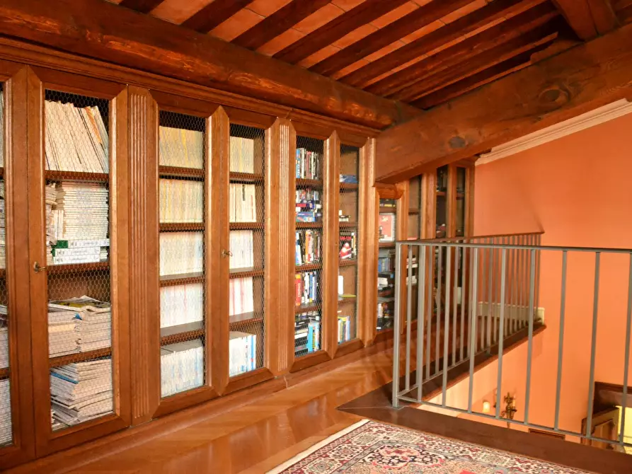 Immagine 23 di Villa in vendita  a Santa Croce Sull'arno