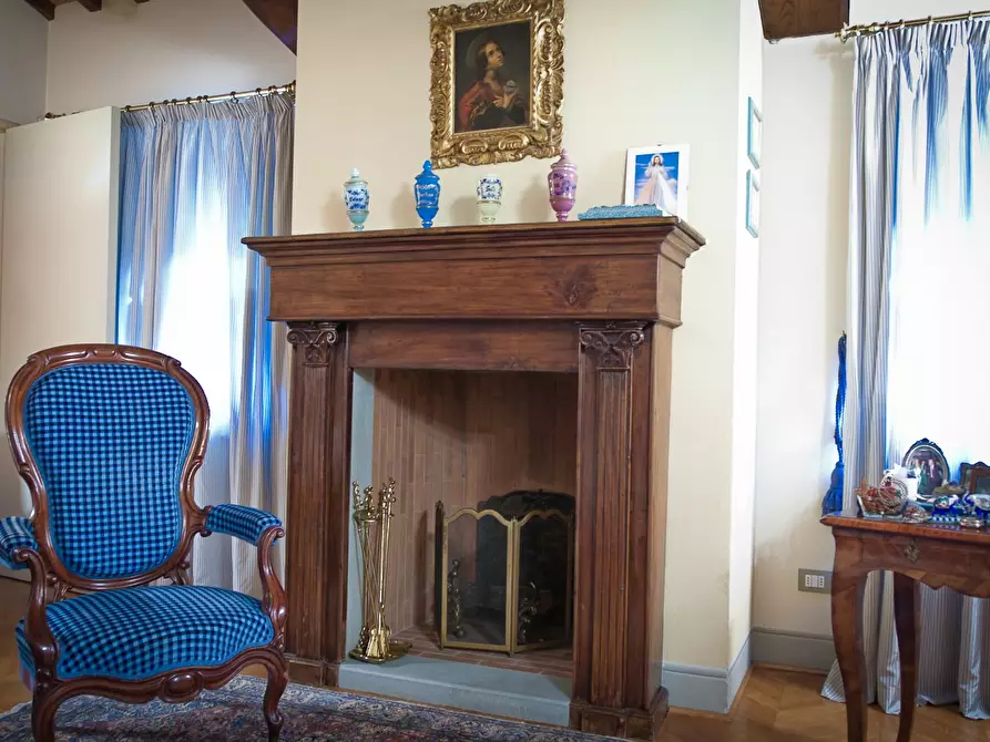 Immagine 30 di Villa in vendita  a Santa Croce Sull'arno