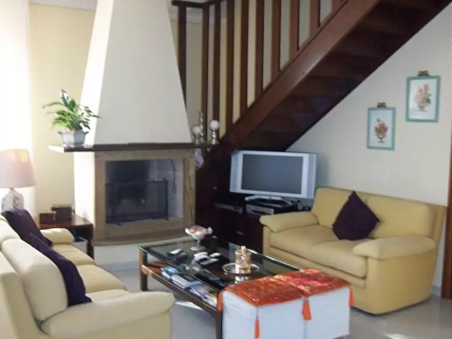 Immagine 4 di Palazzo in vendita  a San Miniato