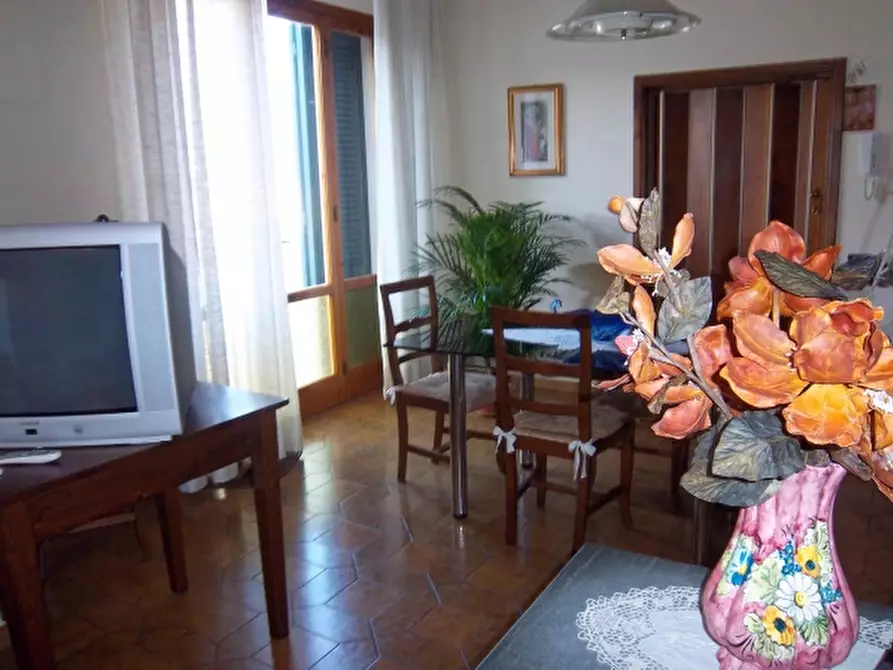 Immagine 2 di Palazzo in vendita  a San Miniato