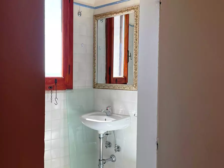 Immagine 42 di Appartamento in affitto  a San Miniato