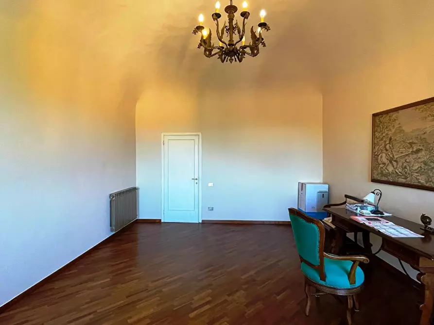 Immagine 39 di Appartamento in affitto  a San Miniato