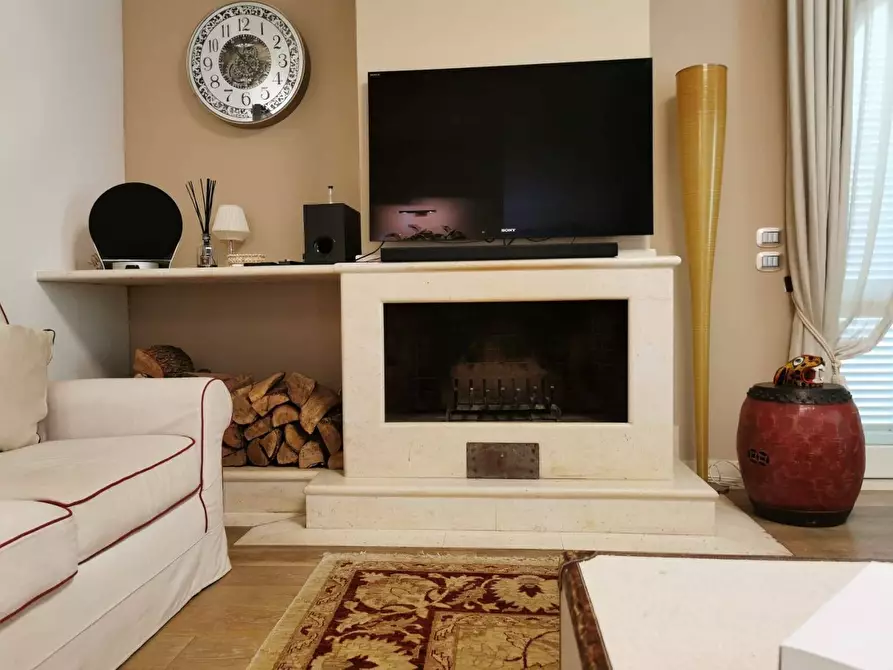 Immagine 8 di Villa in affitto  a Forte Dei Marmi