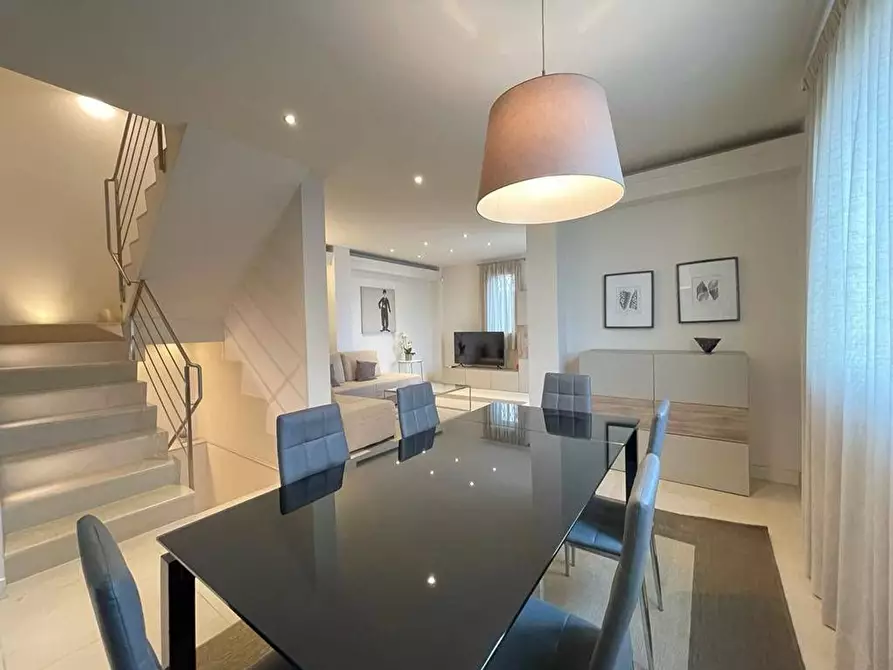 Immagine 6 di Villa in affitto  a Forte Dei Marmi