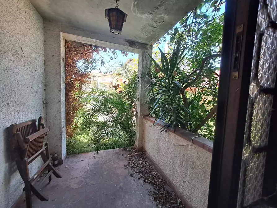 Immagine 10 di Casa semindipendente in vendita  a Massa