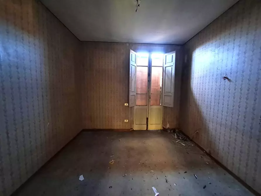 Immagine 11 di Casa semindipendente in vendita  a Massa