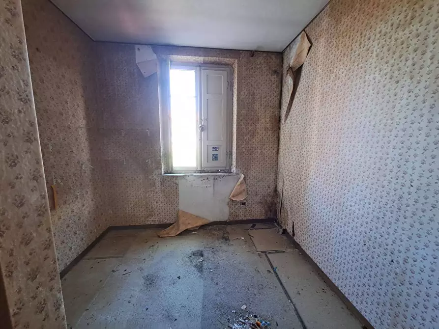 Immagine 15 di Casa semindipendente in vendita  a Massa