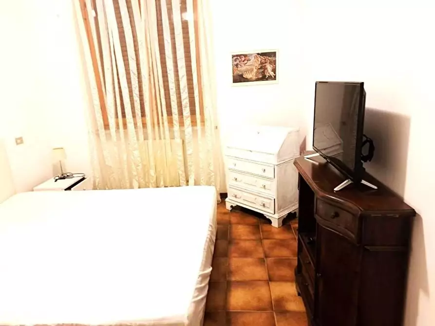 Immagine 10 di Appartamento in affitto  a Massa