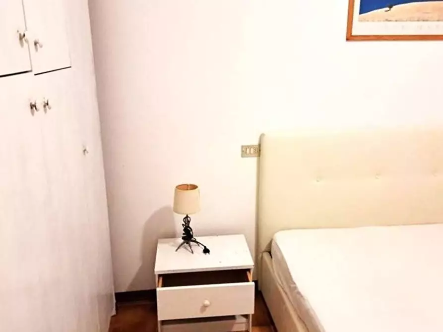Immagine 9 di Appartamento in affitto  a Massa