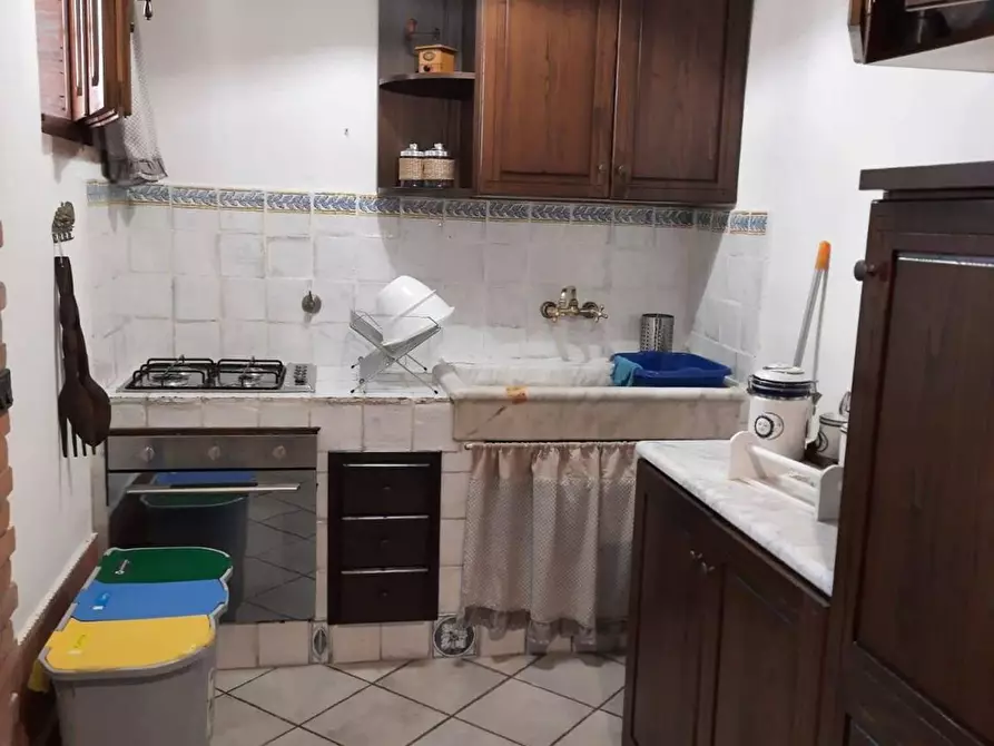 Immagine 4 di Casa indipendente in affitto  a Massa