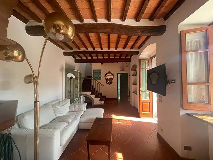 Immagine 3 di Casa semindipendente in vendita  a Forte Dei Marmi